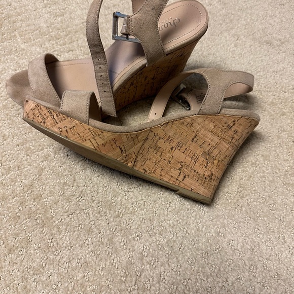 Nude micro suede espadrille wedge - Picture 4 of 5